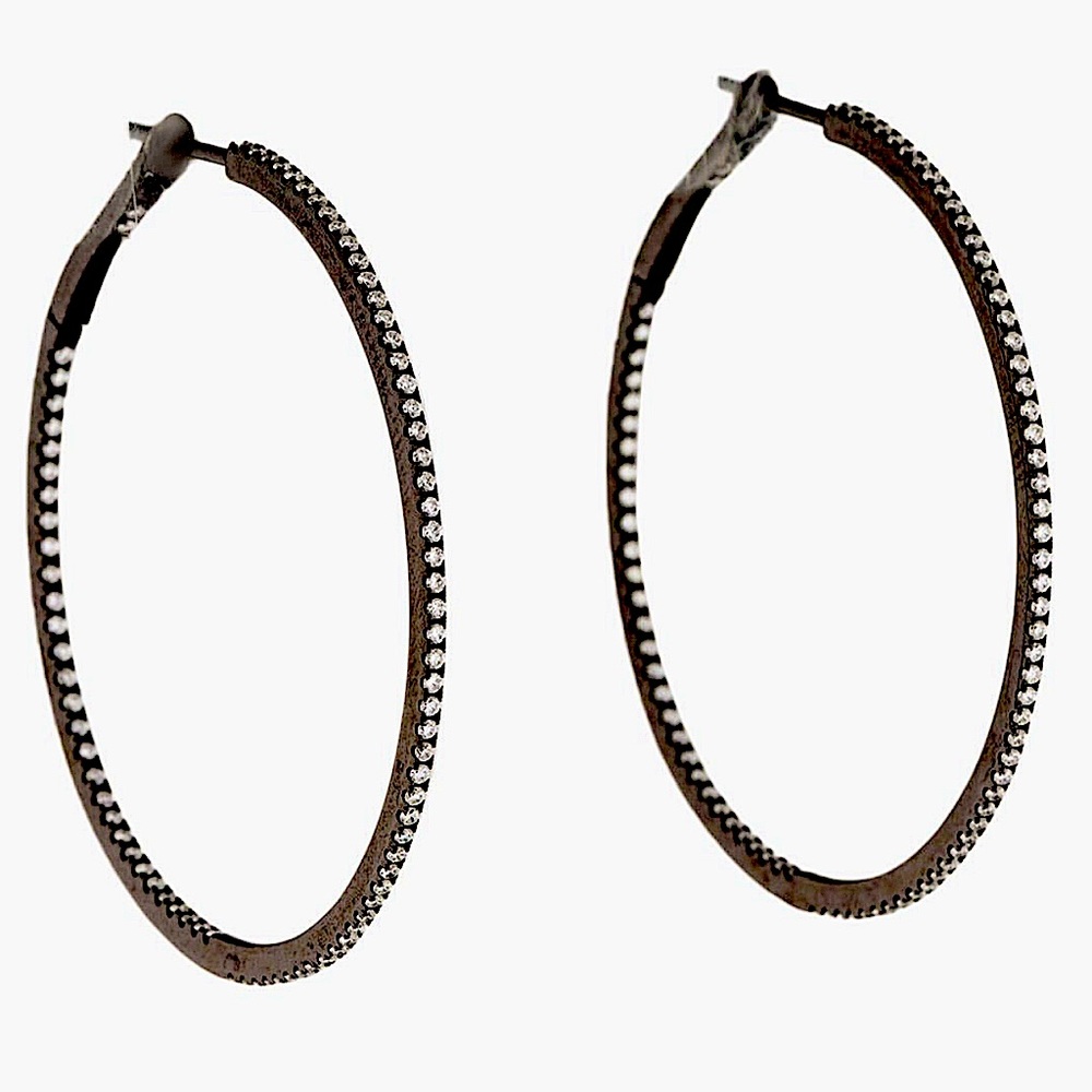 Gorgeous Unique 18K Gold w/Black Rhodium,w/ 170 Natural Diamonds 1.5” Earrings